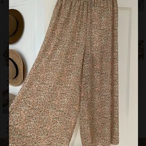 Minkpink floral flowy pants